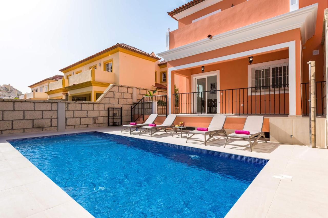 Villa Isotta By Villa Plus أذيخي المظهر الخارجي الصورة